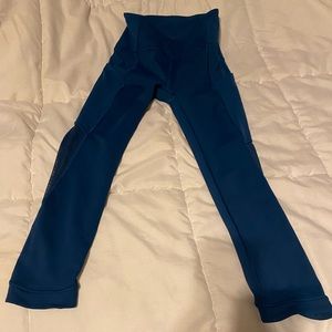 Cropped mesh leggings